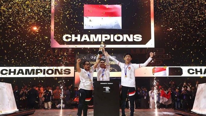 Profil Rizky Faidan, Elga & Akbar: Juara Dunia eFootball 2024