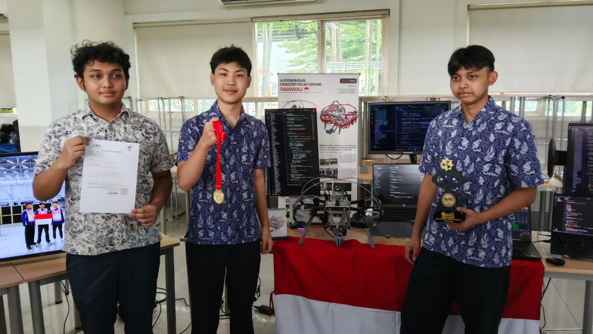 Drone Rajawali Tanggap Bencana Karya Pelajar SMA Indonesia Menang di Kontes Robot Dunia