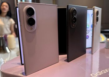 Apa Itu Flex Titanium? Mengungkap Teknologi Ketahanan Galaxy Z Fold8